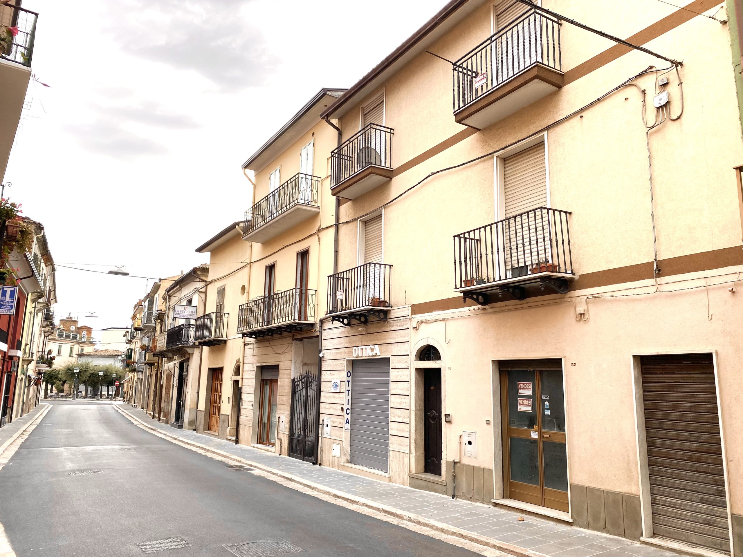 02-Posizione-50-mt-dalla-piazza