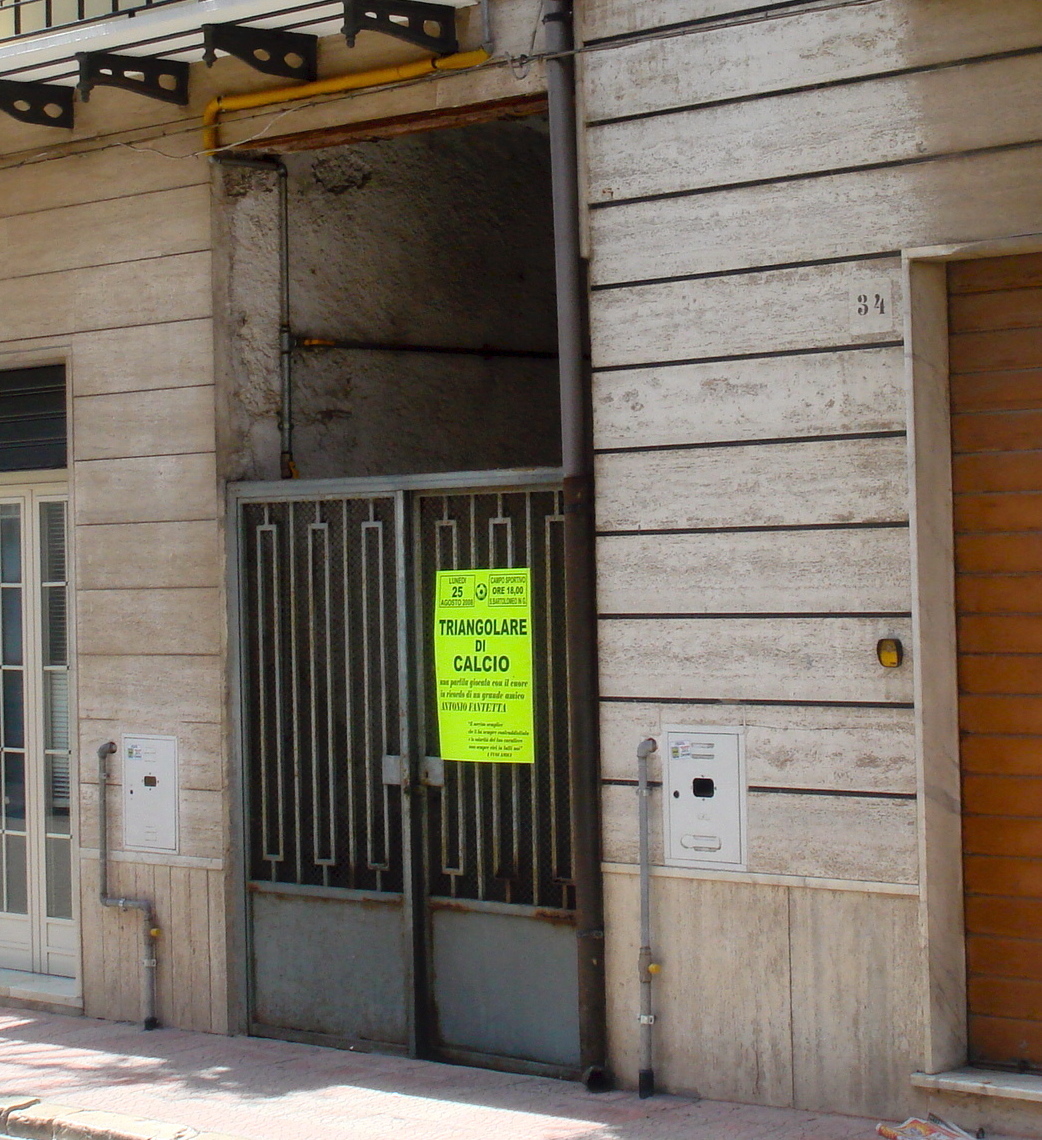 24-SOTTANO-CANTINA-INGRESSO